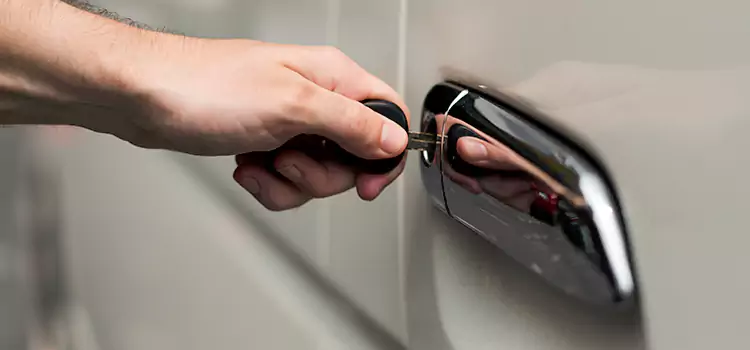 Why Choose Our Auto Locksmith Team in Arnold, MO?